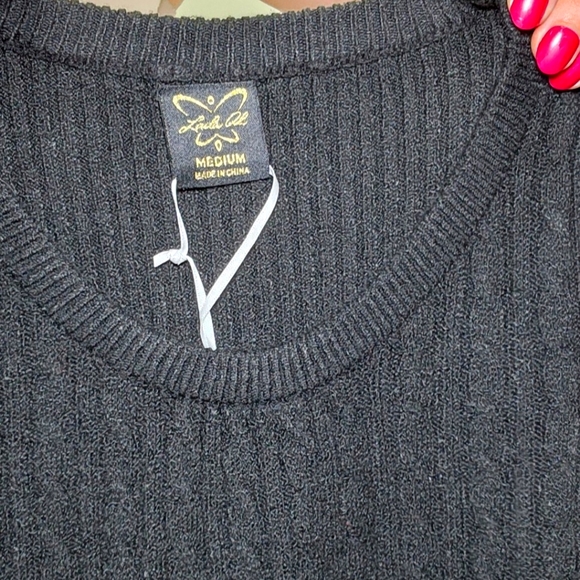 Black Loose Knit Sweater Tank Top - Picture 2 of 6